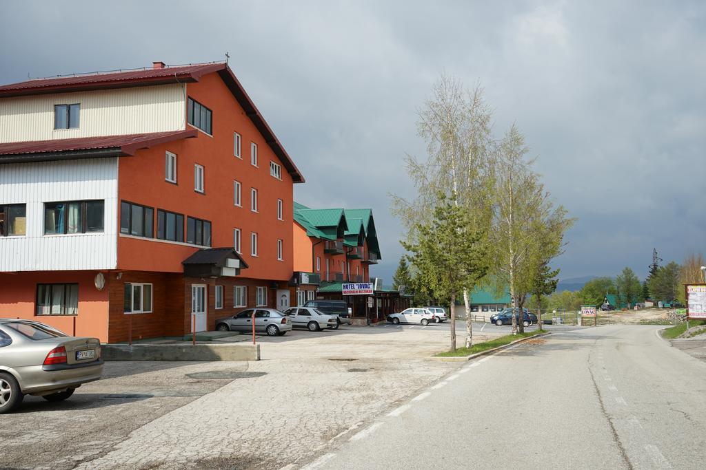 Lovac II Hotell Žabljak Exteriör bild